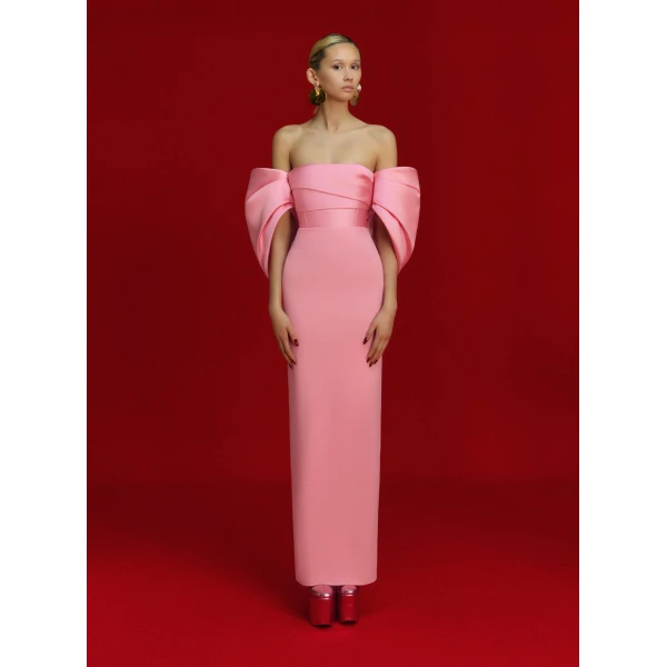 Solace London The Arla Maxi Dress in Soft Pink