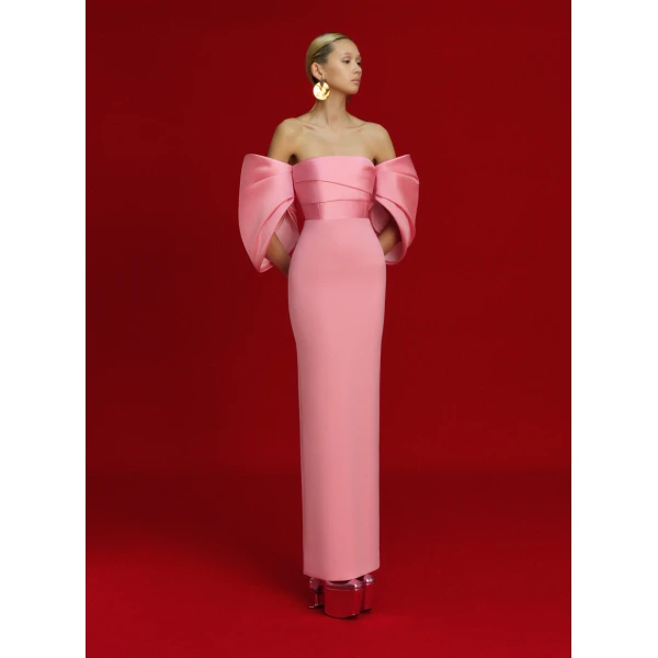 Solace London The Arla Maxi Dress in Soft Pink