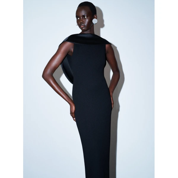 Solace London The Barbeau Maxi Dress in Black
