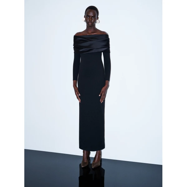 Solace London The Bradshaw Maxi Dress in Black