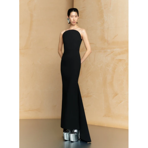 Solace London The Citra Maxi Dress in Black