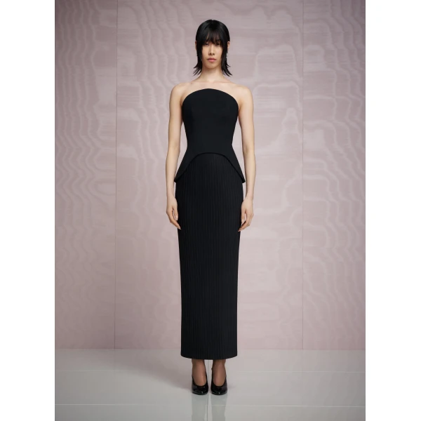 Solace London The Kesi Maxi Dress in Black