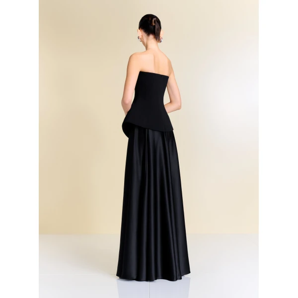 Solace London The Oriana Maxi Dress in Black
