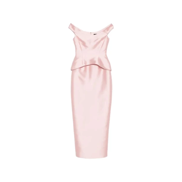 Solace London The Pieta Maxi Dress in Pale Pink | Maxi Dresses | Luxury Shoes 