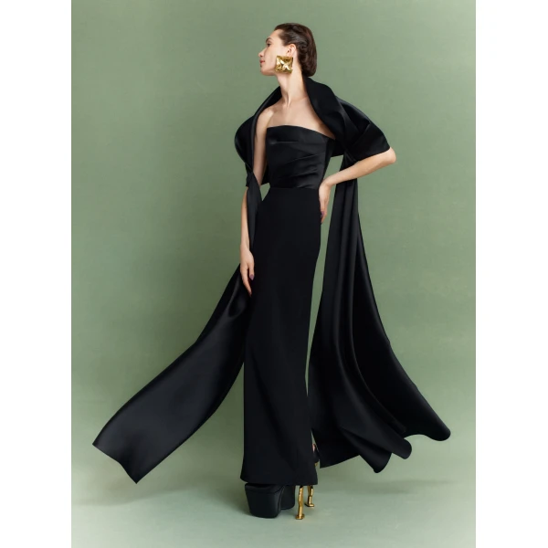 Solace London The Vera Maxi Dress in Black