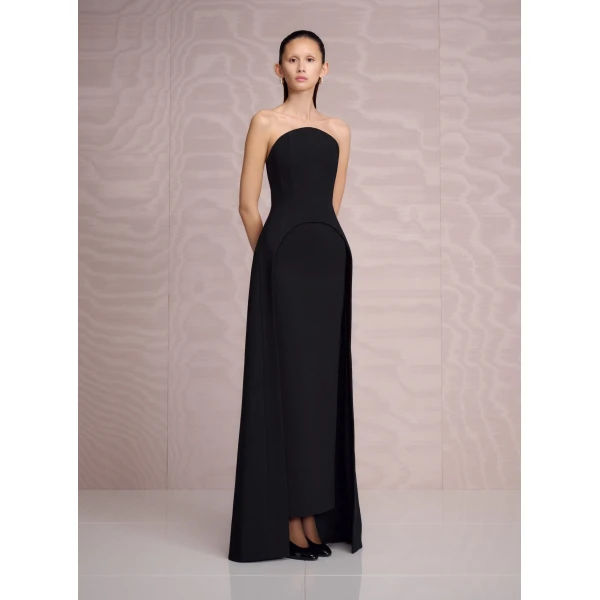 Solace London The Vi Maxi Dress in Black