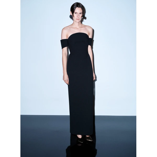 Solace London The Wymore Maxi Dress in Black