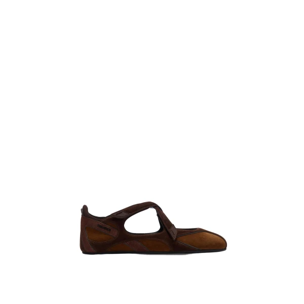 Floor 01 Ballerina Flats in Brown