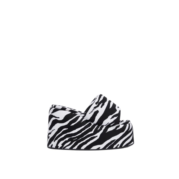 Mochi Flatform Sandals in White and Black