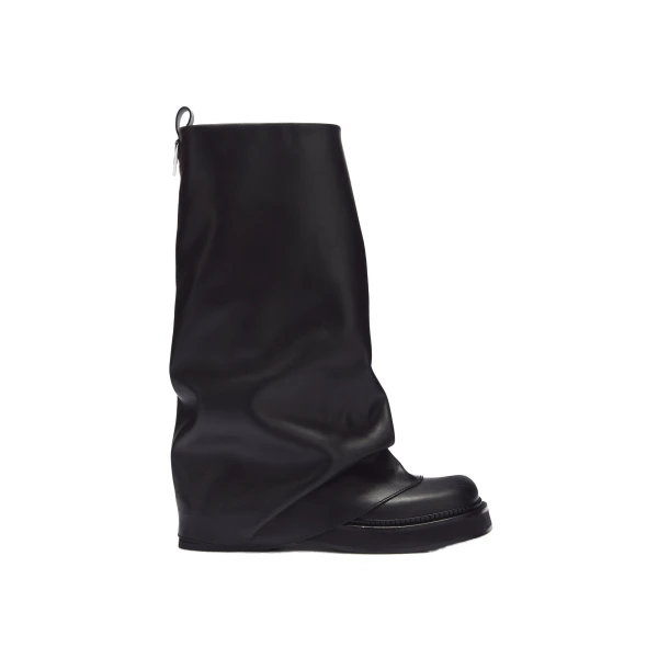 Robin Combat Boots in Black