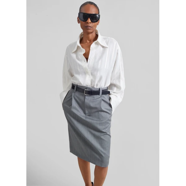 The Frankie Shop Selin Back Vent Shirt in White, view 3