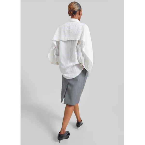 The Frankie Shop Selin Back Vent Shirt in White, view 6