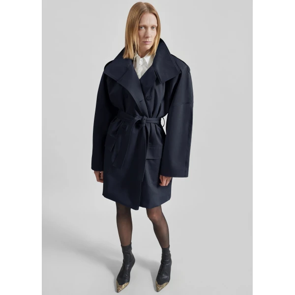 The Frankie Shop Tess Midi Short Trench in Navy, view 2