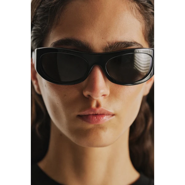 The Row Sunglasses B in Black, view 3
