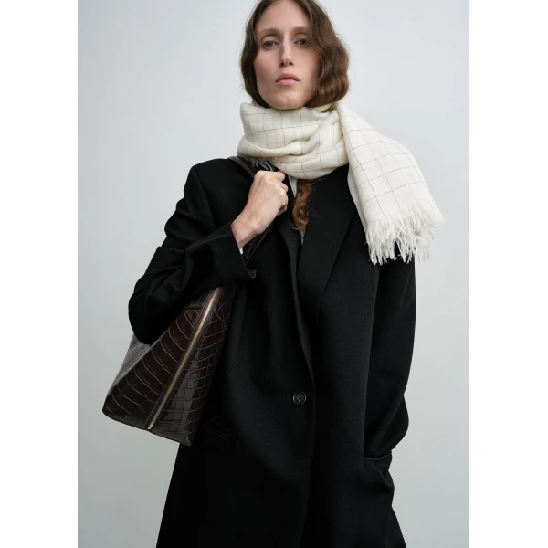 Toteme Checked light wool scarf in Ecru / Black, view 2