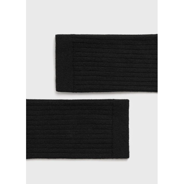 Toteme Crew socks in Black, view 3