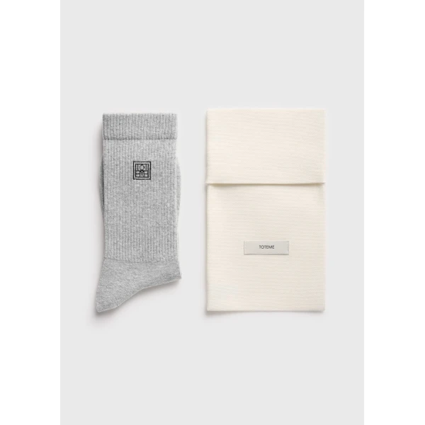Toteme Monogram socks in Light grey, view 2