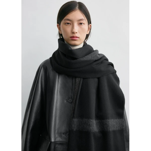 Toteme Monogram twill scarf in Black, view 3