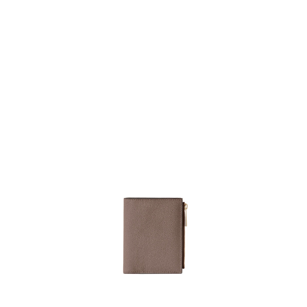 Valextra Purse with Coin Holder 6CC in Sahara Brown | Wallets & Purses | Luxury Shoes 