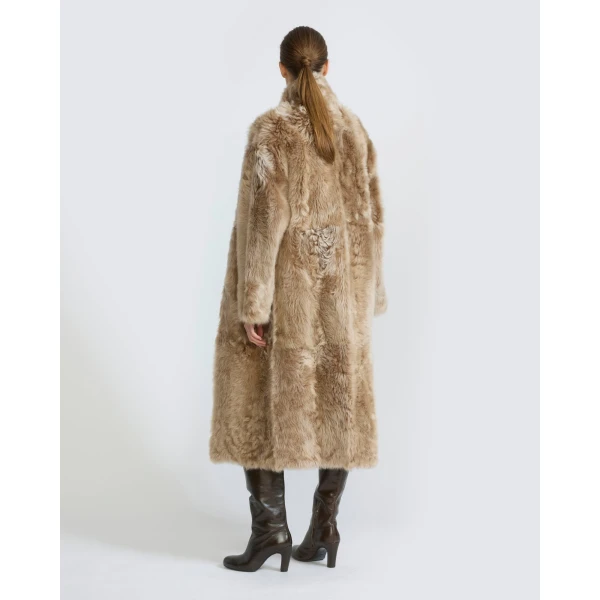 Yves Salomon Long Reversible Toscana Lambskin Shearling Coat in Camel | Shearling Coat | Luxury Shoes 