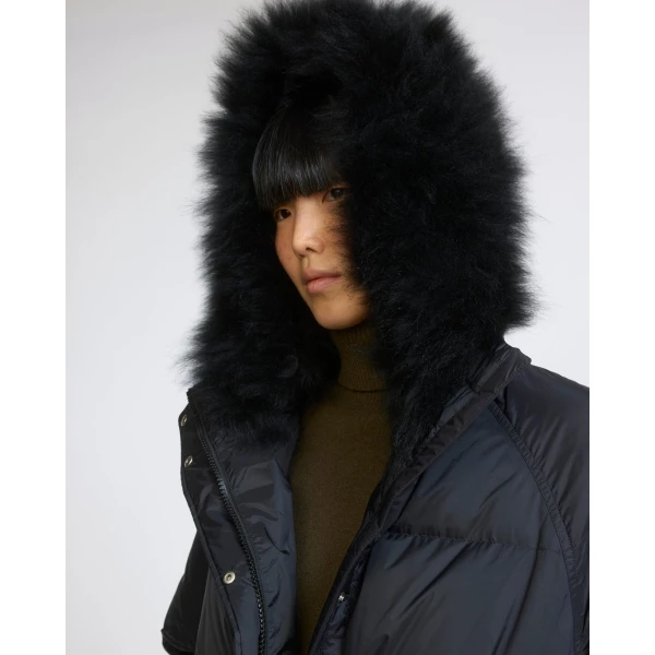 Yves Salomon Long Waterproof Down Jacket with Lambskin Hood Trim in Black | Coats | Luxury Shoes 
