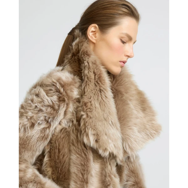 Yves Salomon Short Toscana Lambskin Jacket in Camel | Shearling Jackets | Luxury Shoes 