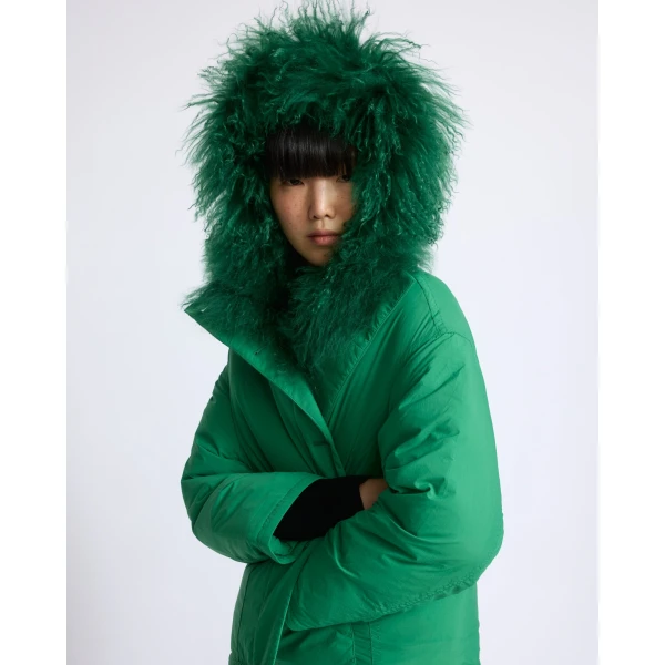 Yves Salomon Short Ultra-Light Down Jacket with Curly Lambskin Trim in Green | Jackets | Luxury Shoes 