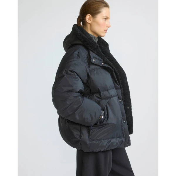 Yves Salomon Short Waterproof Down Jacket with Lambskin Shearling Bib in Black | Jackets | Luxury Shoes 