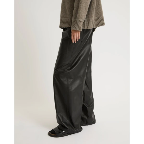Yves Salomon Wide-Leg Trousers in Thin Lambskin Leather in Black | Wide leg pants | Luxury Shoes 