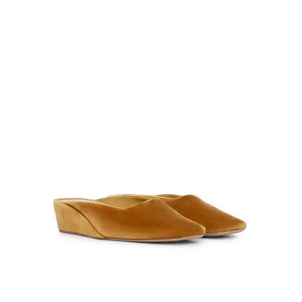 Zimmermann Atelier Mule 35 in Yellow | Mules | Luxury Shoes , view 3