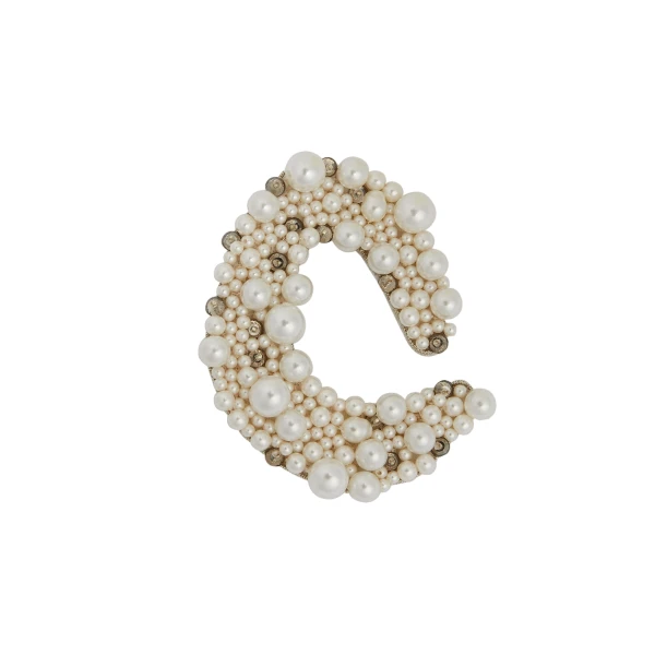 Pearl Alphabet Brooch O
